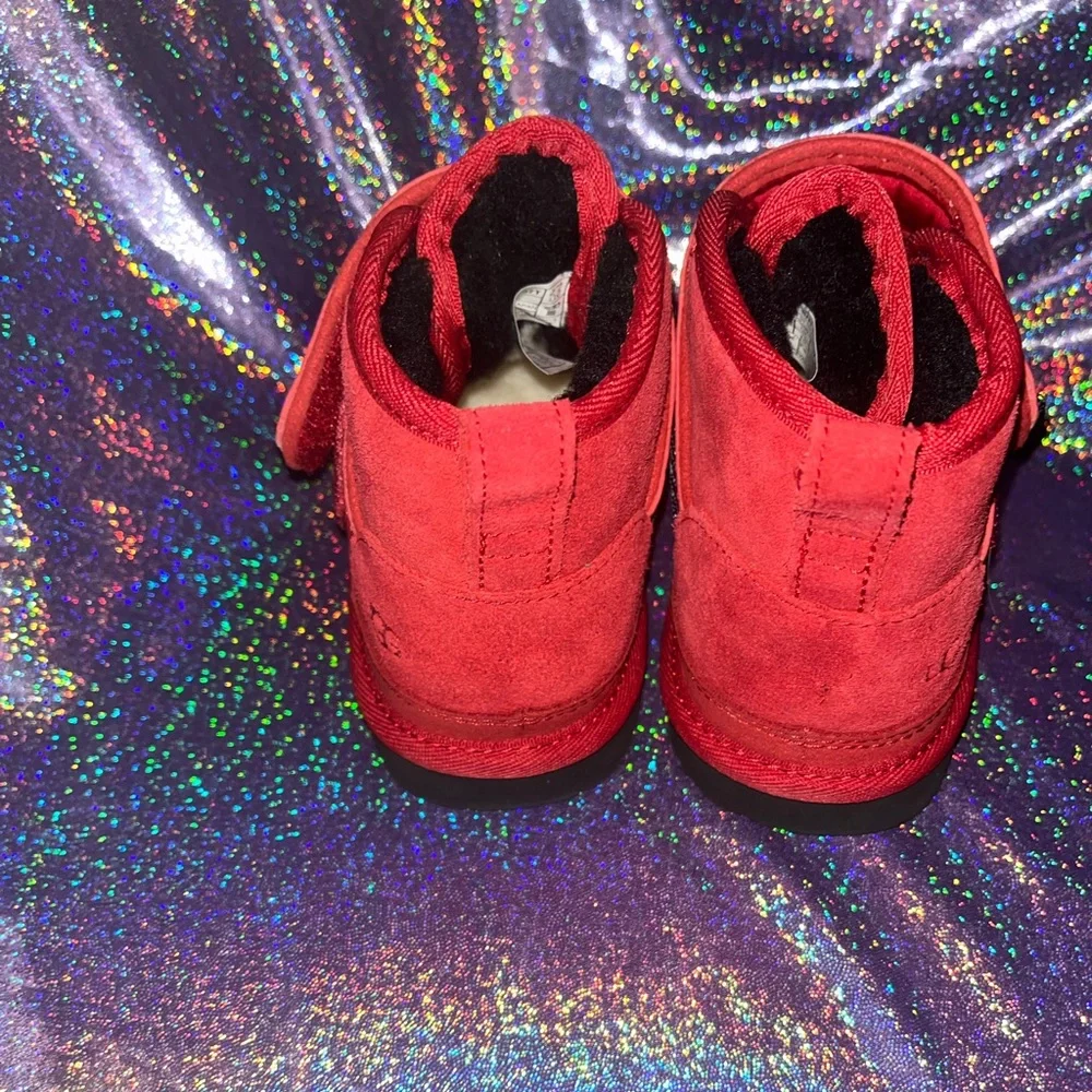 Child Neumel SnapBack Ugg boots